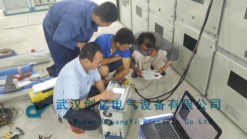 創(chuàng)億電氣親赴濟(jì)寧為客戶(hù)調(diào)試串諧等一批設(shè)備